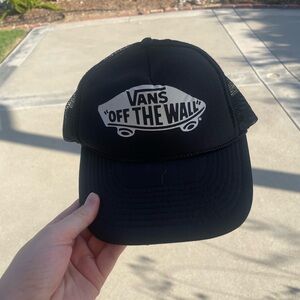 Vans Classic Black Trucker Cap